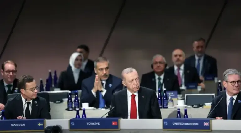 Erdoğan’dan NATO Zirvesi’nde İsrail’e Sert Uyarı: Savaş Kapıda mı?