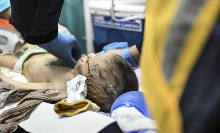 Enkazdan mucize çıktı! 7 aylık bebek 140 saat sonra sağ çıktı