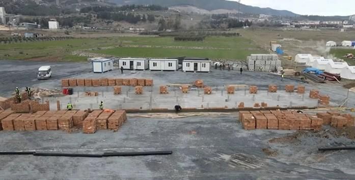 (GAZİANTEP) Nurdağı Ve İslâhiye’ye Depremzedeler İçin Geçici Barınma Alanları Kuruluyor!