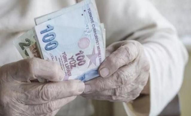 Emekliye Bayram Müjdesi! Bayram İkramiyesi Belli Oldu, O Tarihte Hesaplara Yatacak!