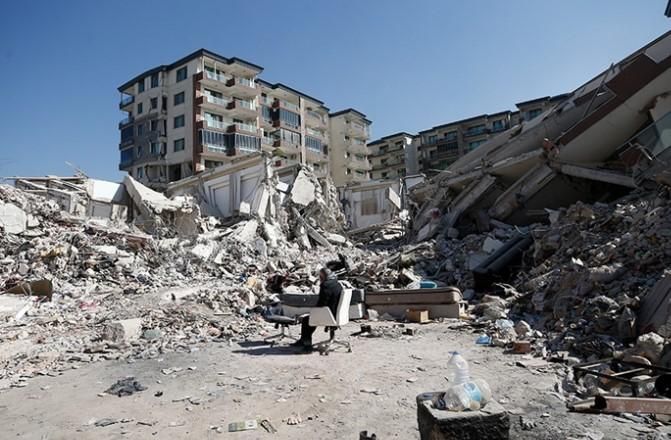 Hatay’da Bir Deprem Daha! 4.4 Şiddetinde Deprem Bölgede Korku Yarattı!
