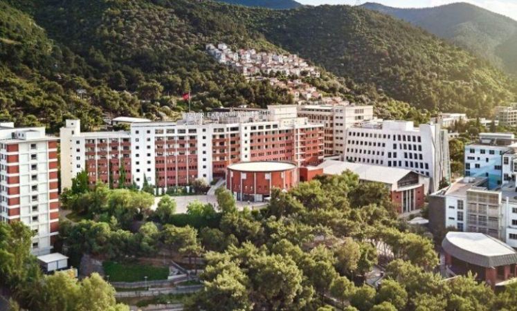 İzmir Ekonomi Üniversitesi Öğretim Üyesi Alım İlanları Yenilendi Başvurular Alınmaya Başladı! Başvuru İle İlgili DETAYLAR!