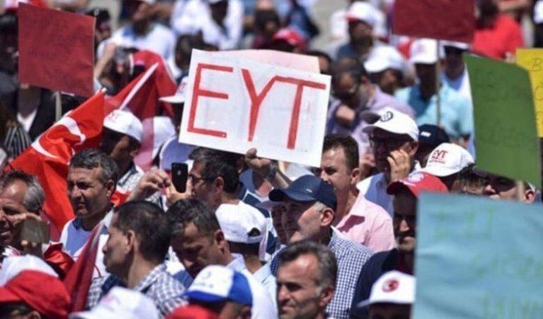 EYT’lilere Bayram Müjdesi! Emekli Bayram İkramiyesi Onlara Verilecek