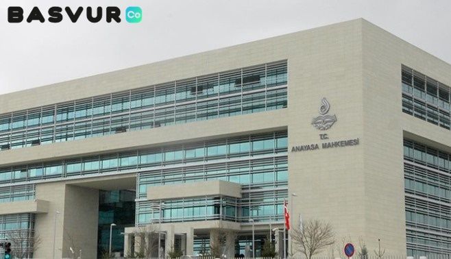 Anayasa Mahkemesi 15 Sözleşmeli Personel Alacak! Başvuru Şartları ve DETAYLARI!