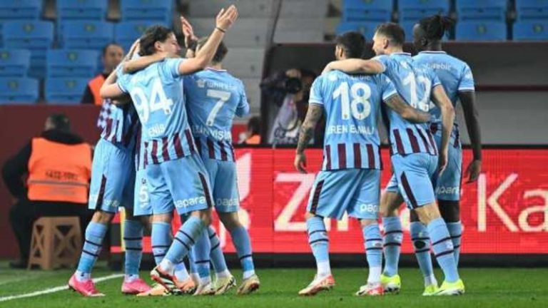 Trabzonspor, Hatayspor’u 2-0 Mağlup Etti
