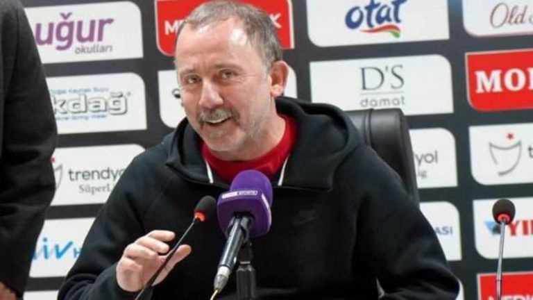 Antalyaspor’un Samsunspor’a Deplasmanda Mağlubiyeti