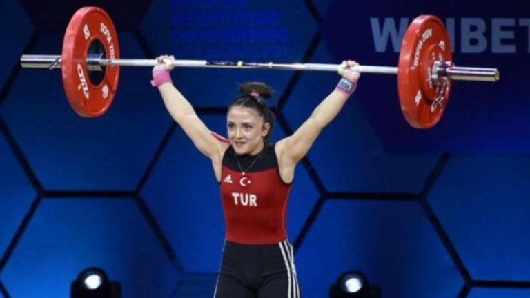 Milli Sporcular Avrupa Halter Şampiyonası’nda Parladı