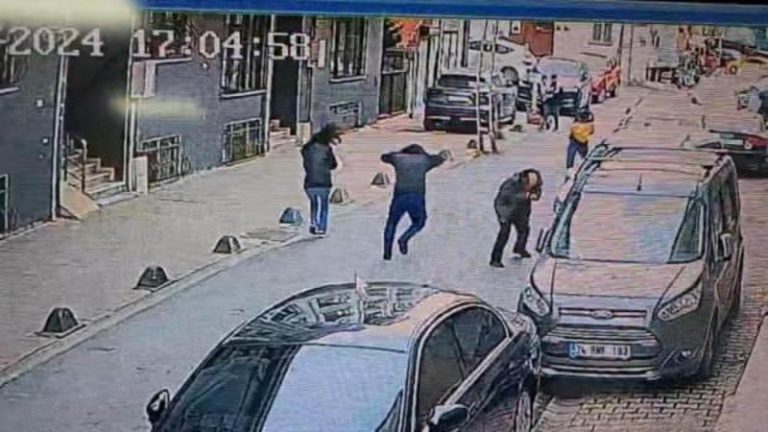 AK Parti Küçükçekmece Belediye Başkanı Aziz Yeniay’a Suikast Girişimi