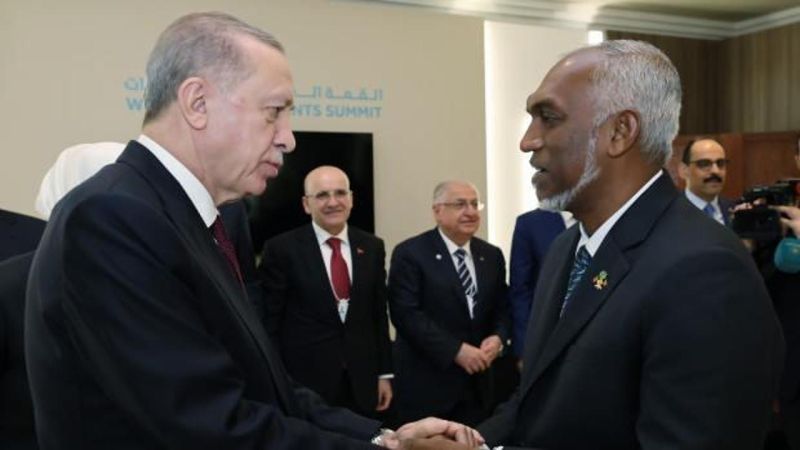 Cumhurbaşkanı Erdoğan Dubai’de Maldivler Devlet Başkanı ile Görüştü
