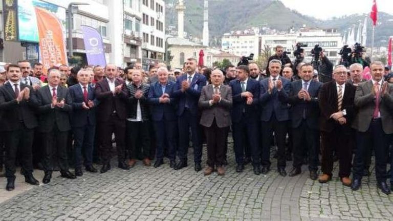 Büyükşehir Belediyesi Personellerinin Maaşlarına Yapılan Zam