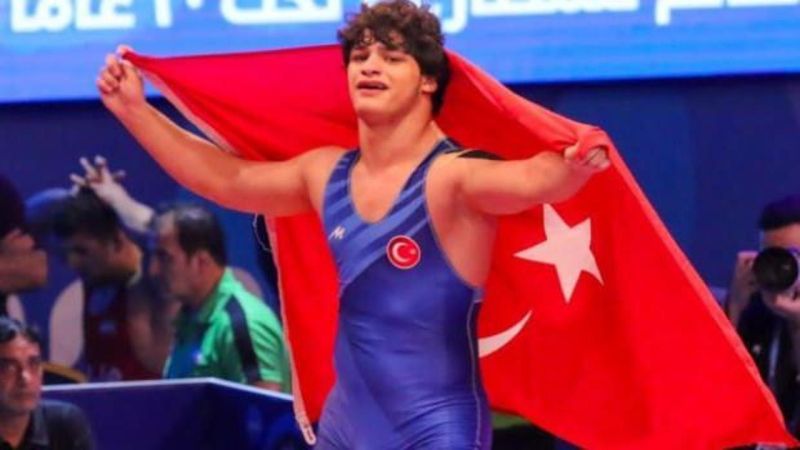 Avrupa Güreş Şampiyonası’nda Türk Güreşçiler Finalde!