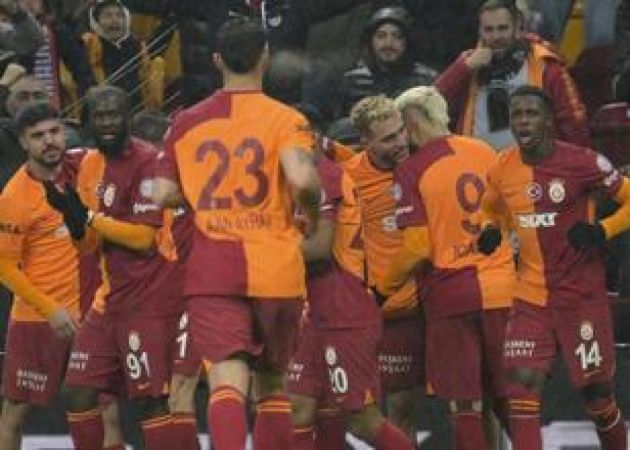 Galatasaray Liderlik Koltuğunda!