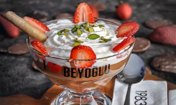 1983 Beyoğlu Çikolata Kahve Bayilik Başvurusu 2024