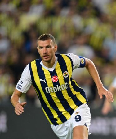 Edin Dzeko’dan Şampiyonluk Yarışı Açıklamaları