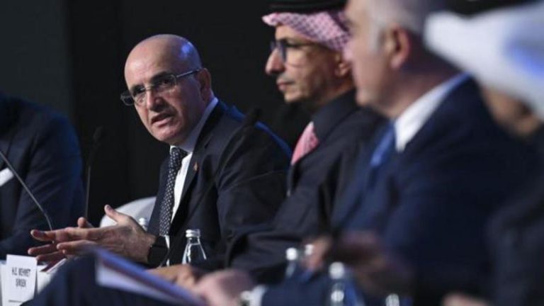 Bakan Şimşek Türkiye-Suudi Arabistan İlişkilerini Değerlendirdi