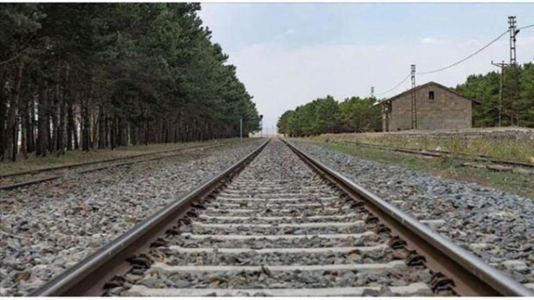 Demiryolu İşletmeciliği Yetkilendirme Yönetmeliği Yürürlüğe Girdi