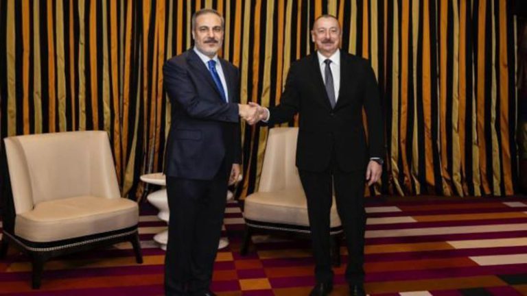 Bakan Hakan Fidan, Azerbaycan Cumhurbaşkanı İlham Aliyev ile görüştü