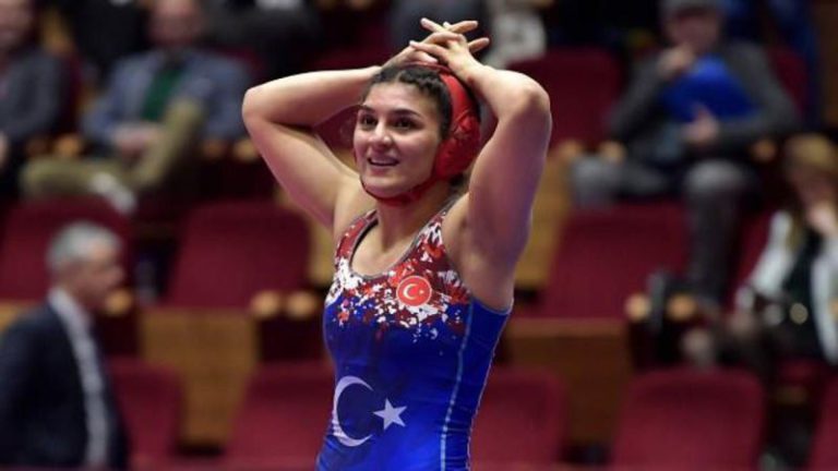 Nesrin Baş, Avrupa Güreş Şampiyonası’nda Altın Madalya Kazandı