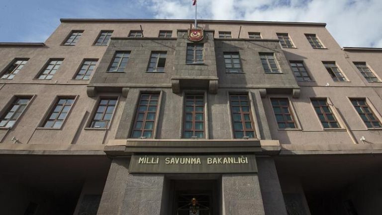 MSB ve Genelkurmay 23 Meslekte En Az Lise Mezunu 190 Memur Alımı Yapacak