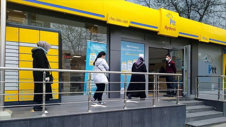 PTT’den Para Dağıtılıyor! Yeni Kimlik Kartıyla Gidene 2500 Lira