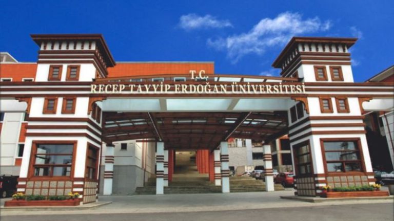 İş Arayanlar Dikkat! Recep Tayyip Erdoğan Üniversitesi Çok Sayıda Personel Alacak: Son Başvuru Tarihi…
