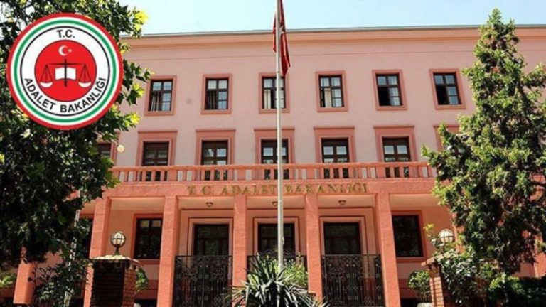 Adalet Bakanlığı 18 Bin 305 Personel Alımı Başvuru Ekranı! Adalet Bakanlığı Personel Alımı İlanına Kimler Başvuru Yapabilir?