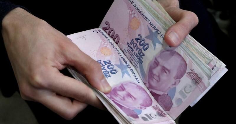 Vatandaşların hesabına 8 ay 2 bin 500 TL para yatırılacak! Bunu duyan milyonlar PTT önünde kuyruğa giriyor!