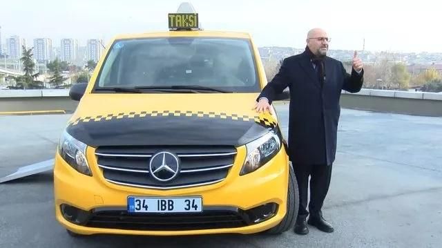 İstanbul’a 8+1 Kişilik Yeni Taksi! Şoförle Yolcu Arasına Paravan ve Güvenlik Butonu Bulunacak