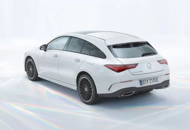 Mercedes- Benz Makyajlı CLA Ailesinin Örtüsünü Kaldırdı!