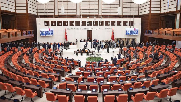 Vergi ve Borç Yapılandırma Paketi Meclis’e Sunuldu! Yüzde 10’unu Ödemek Zorundasınız!