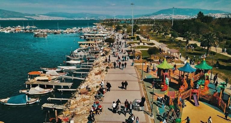İzmir Gezilecek Yerler, Mekanlar ve Manevi Tarihi Yerler Nelerdir? Tüm Detaylar!