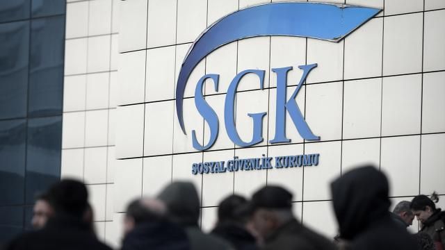Bu Meslek Gruplarını Dikkatlice İnceleyin! Çünkü, SGK Ek Prim Ödemesi Yapacak, Erken Emeklilik Mümkün Hale Gelecek!