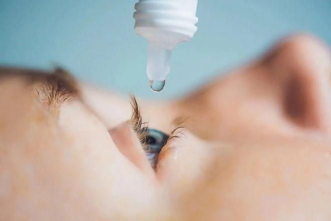 Yapay Göz Yaşı Damlaları Korkuttu! CDC Açıkladı!