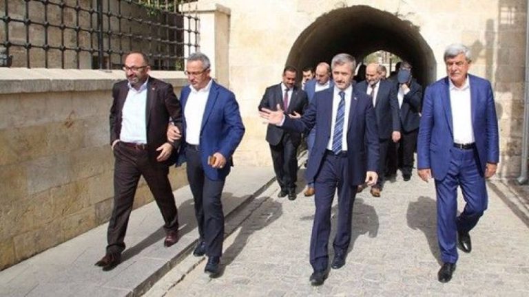 Şahinbey Belediye Başkanı Tahmazoğlu Duyurdu! Öğrenciye Bir Destek Daha Var
