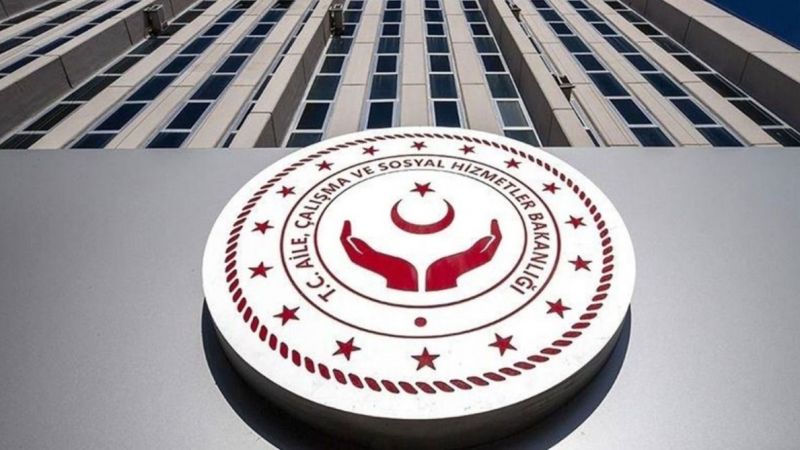 Aile ve Sosyal Hizmetler Bakanlığı personel alımları için başvuru ekranı açıldı: Başvuru için son tarihe dikkat!