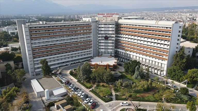 Akdeniz Üniversitesi 263 Sözleşmeli Personel Alımı Yapacak! Bugün Son Gün