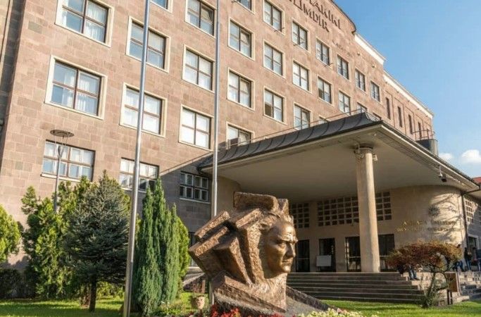 Ankara Üniversitesi 952 Sağlık Personeli Ve Memur Alımı Kılavuzu Açıklandı! Başvuru Detayları