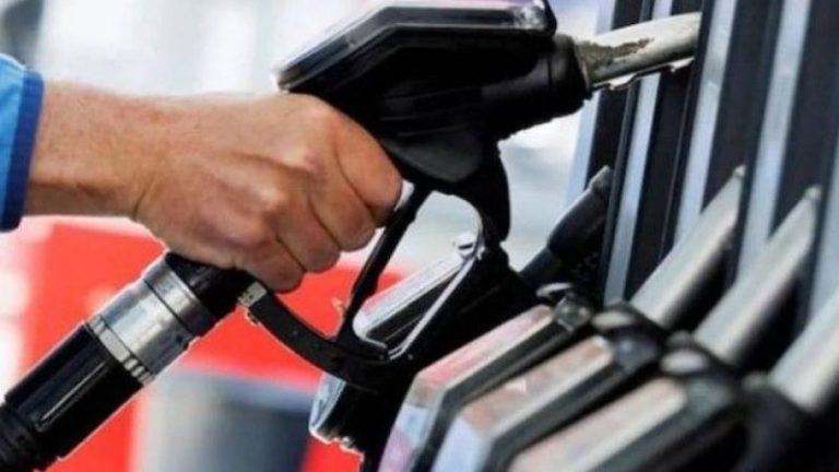 Benzin Ne Kadar Oldu? Motorin Ne Kadar? Güncel Akaryakıt Fiyatları