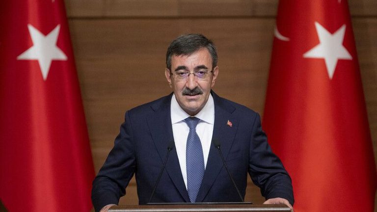 Asgari ücretli, memur, emekli fark etmiyor! Cumhurbaşkanı Yardımcısı Cevdet Yılmaz zam için ‘yüzde 50’ dedi!