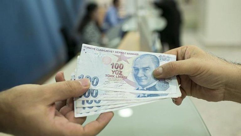 Emekliye Piyango Vurdu! Bayramda İkramiye, Maaş Ve Promosyon Hepsi Verilecek