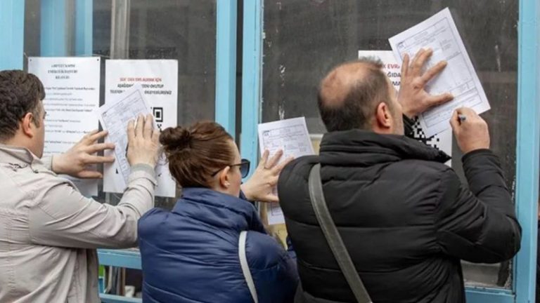 Emekli ve Memurların Beklediği Zam Haberi Nihayet Geldi! Temmuz Ayında Yapılacak Zamlar Belli Oldu: Yapılacak Zam Miktarı…