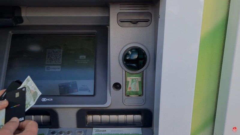 Garanti BBVA Bankamatiğe (ATM) Param Sıkıştı, Ne Yapmalıyım?