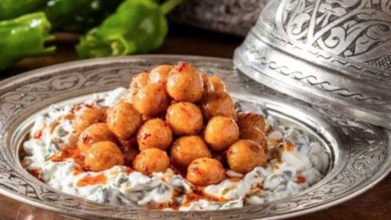 Kolay Yapılan Pratik Yemek Tarifleri