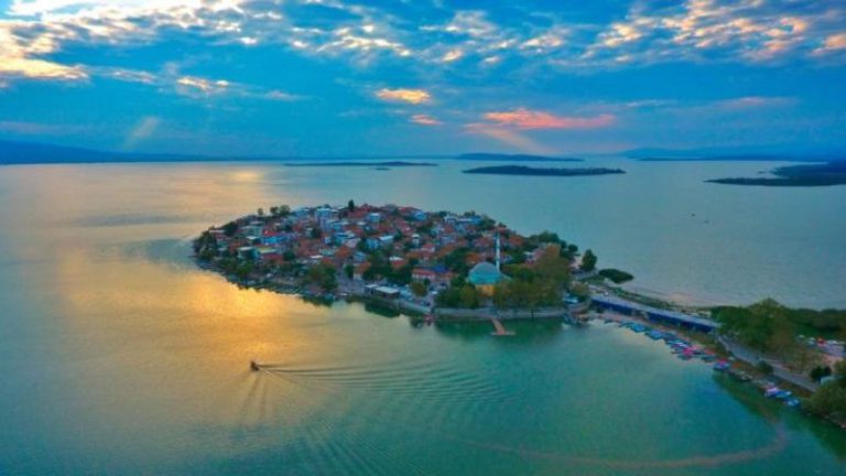 Türkiye’nin Küçük Venedik’i Avrupa’nın En Güzel 30 Köyü Arasına Girdi!
