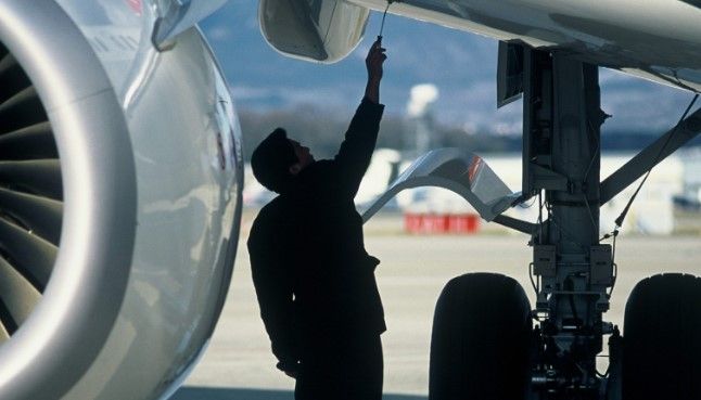 Uçak Mühendisi Maaşları! Güncel Maaşları Nasıl? 2024