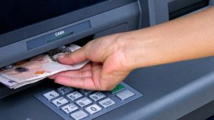 Hangi ATM’lerde Euro, Dolar Çekebilirim? Döviz Veren Bankamatikler
