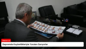 Depremde Kaybettikleriyle Yaraları Sarıyorlar